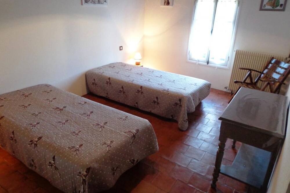 Photo of Bedroom in Belhade