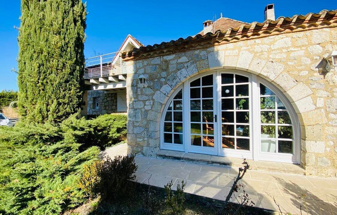 Photo of Outdoor in Nerac