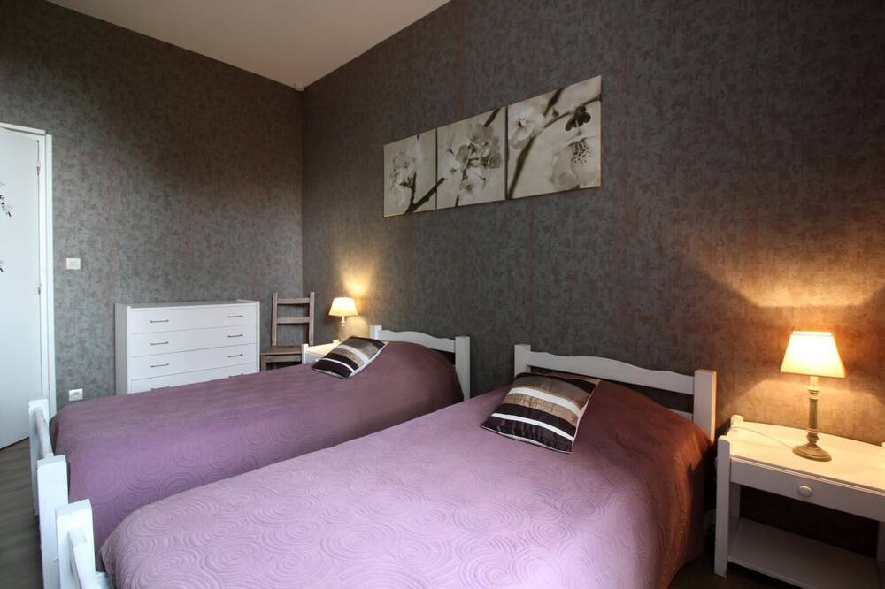 Photo of Bedroom in Cubnezais