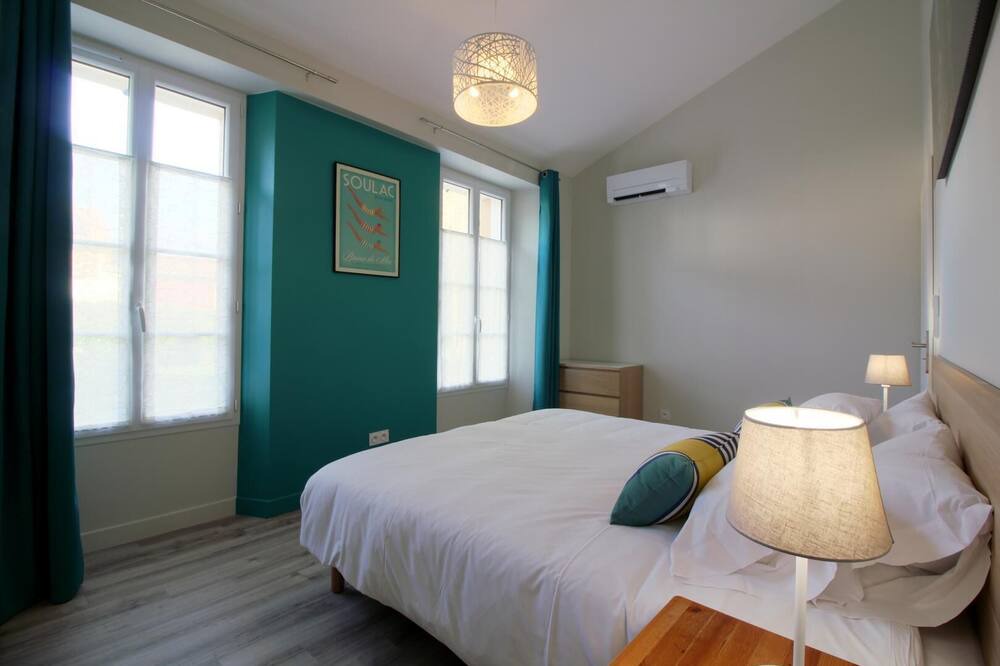 Photo of Bedroom in Listrac-Medoc