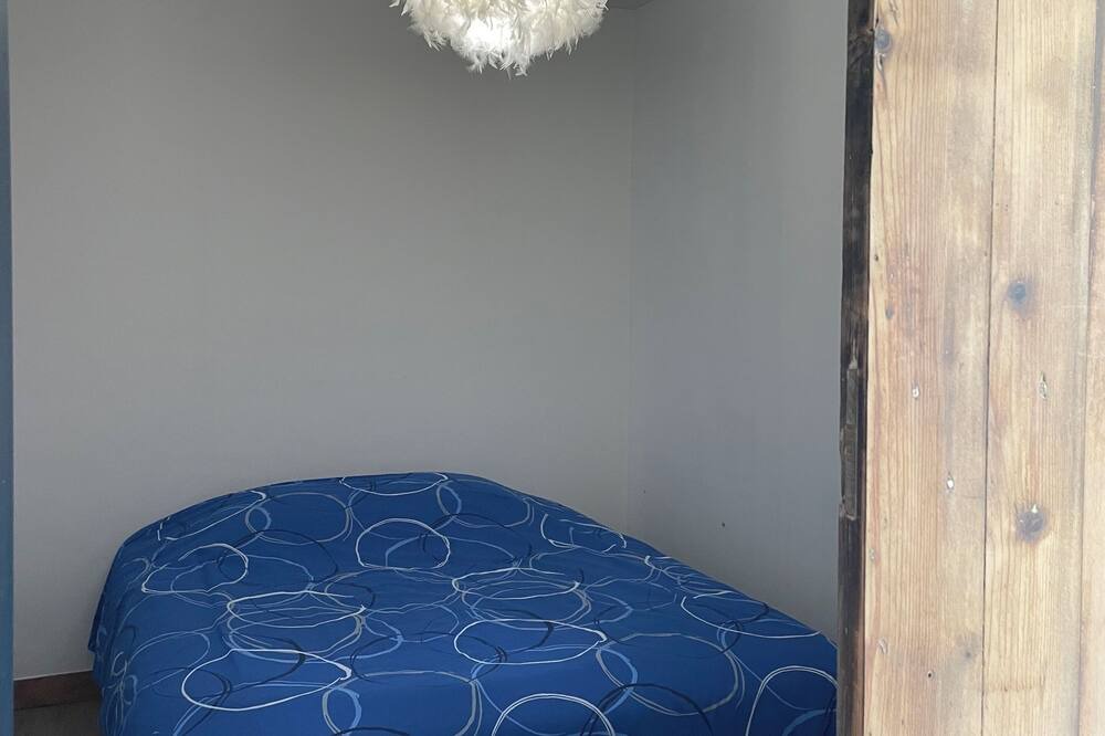 Photo of Bedroom in Le Seure