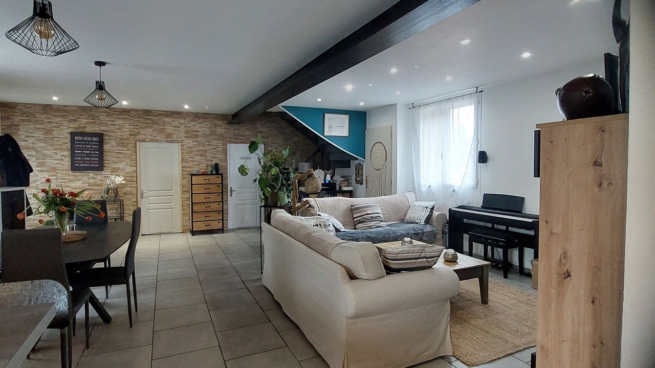 Photo of Livingroom in Lahontan
