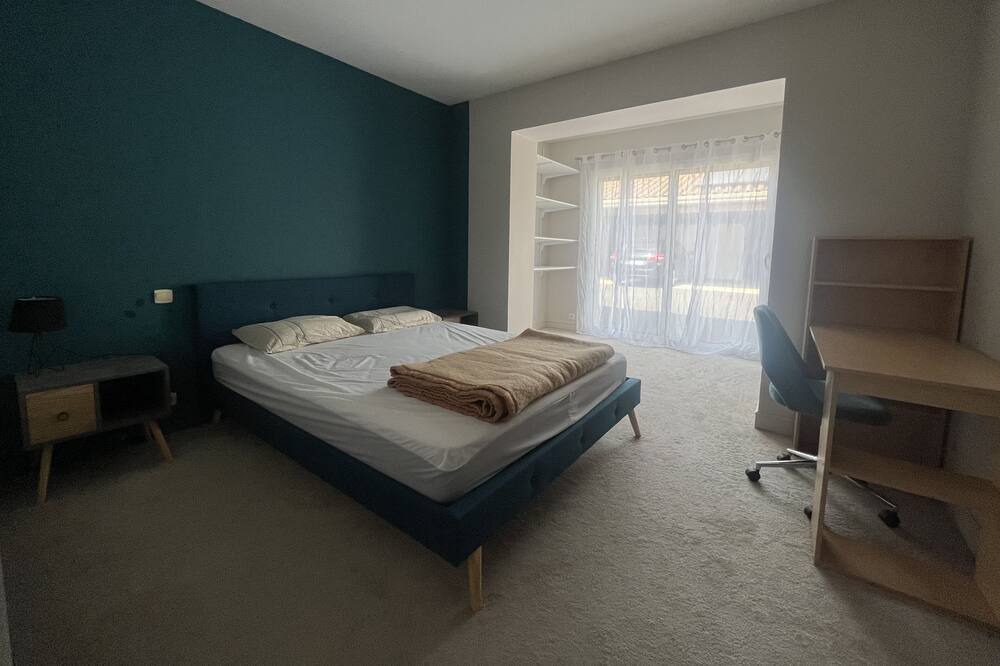 Photo of Bedroom in Loudun