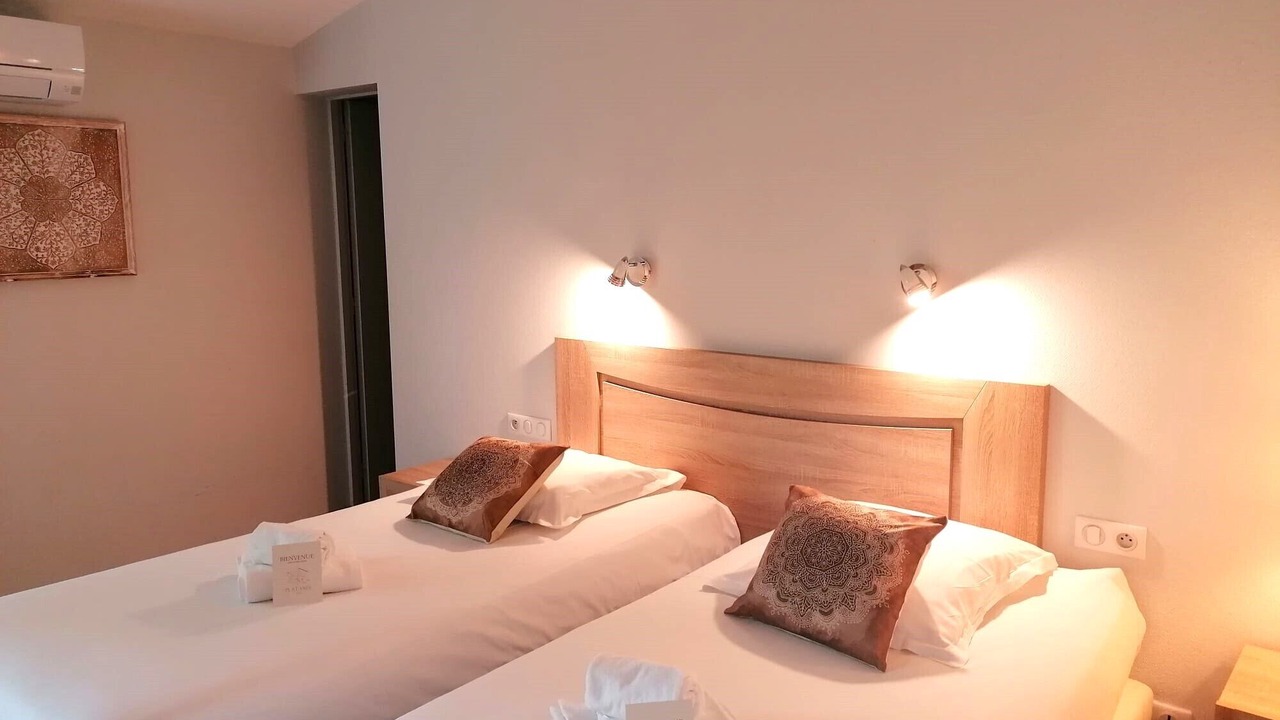Photo of Bedroom in Etauliers