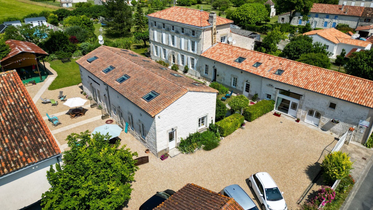 Photo of Outdoor in Saint-Seurin-de-Palenne