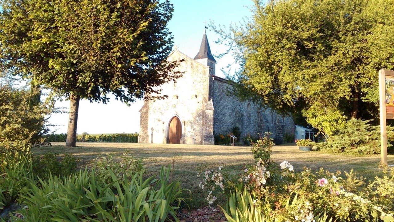 Photo of Others in Saint-Seurin-de-Palenne