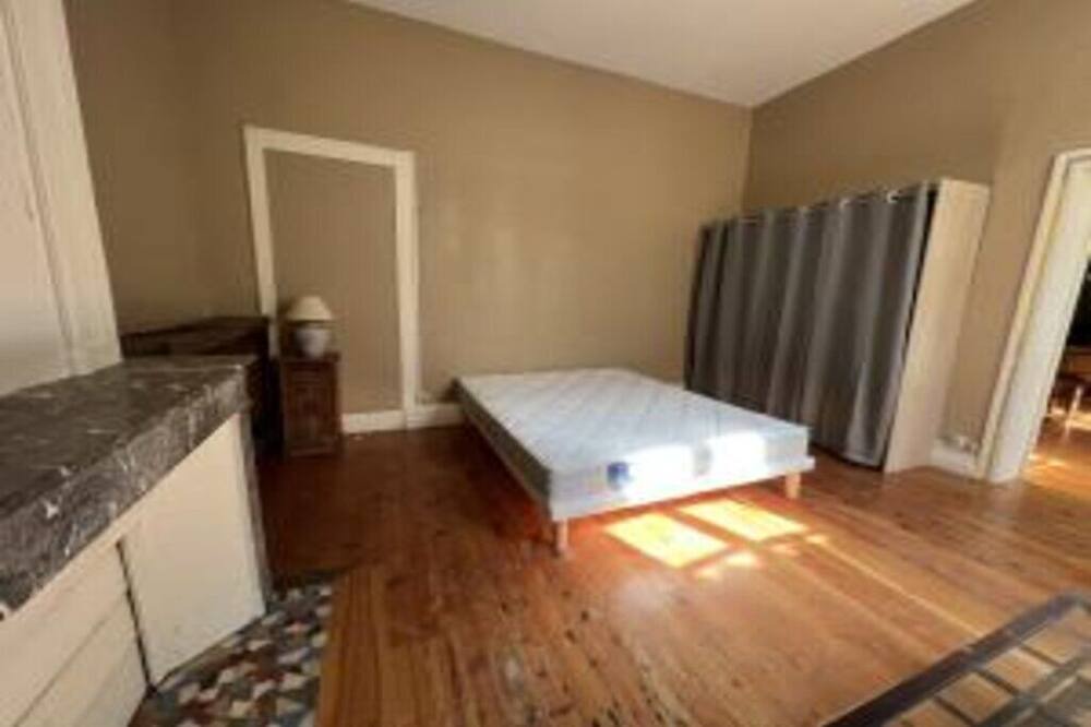 Photo of Bedroom in Bourg-sur-Gironde