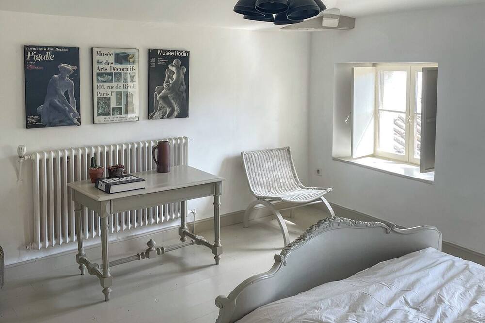 Photo of Bedroom in Angeac-Champagne