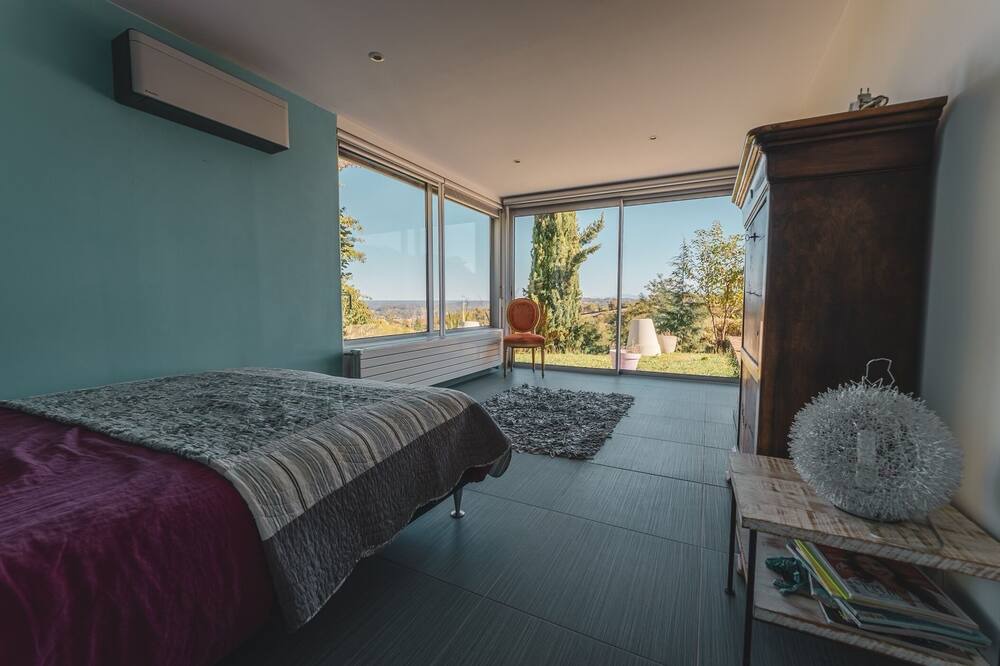 Photo of Bedroom in Jurancon