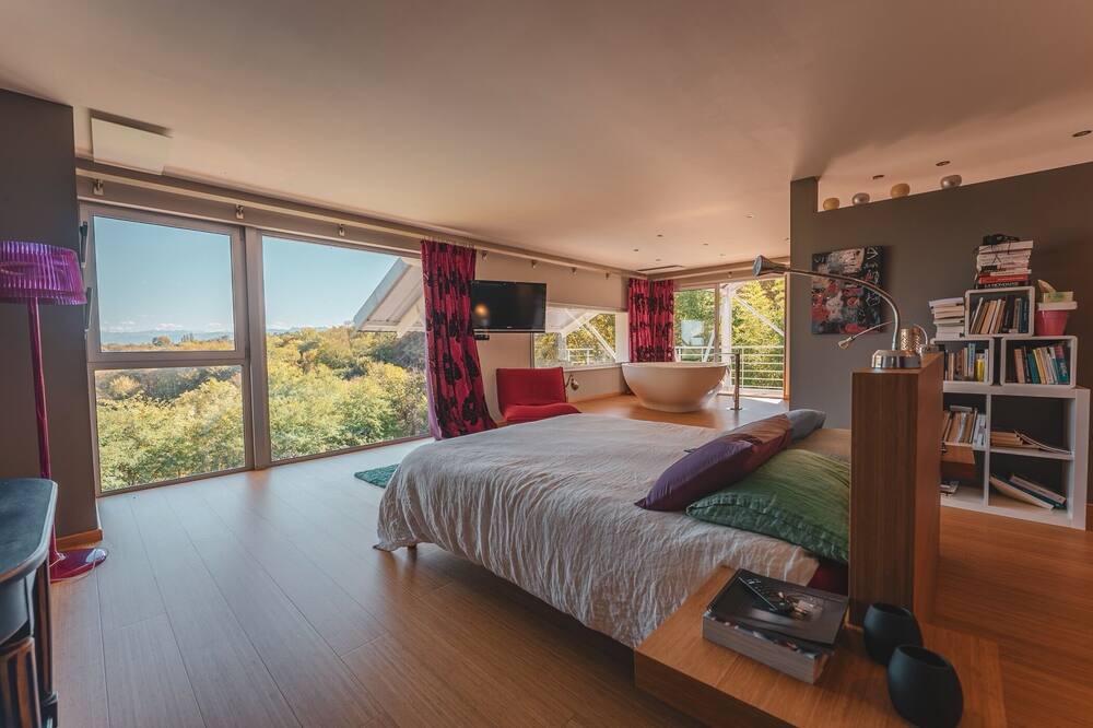 Photo of Bedroom in Jurancon