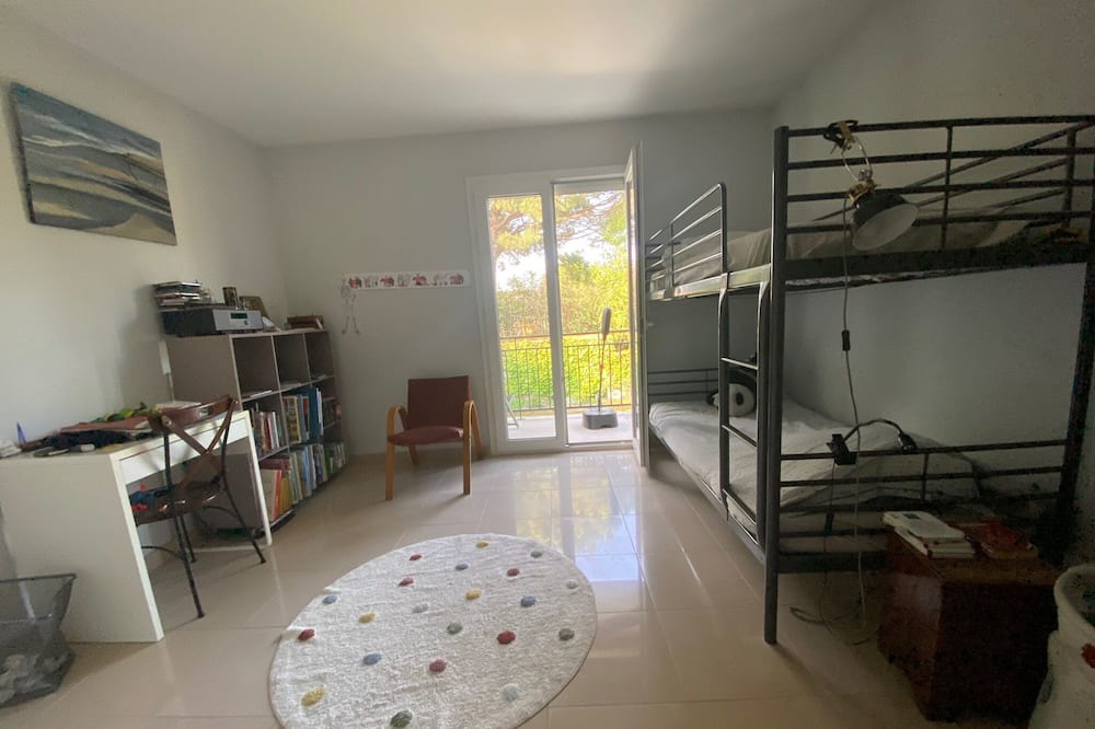 Photo of Bedroom in Lestonat - Monsejour