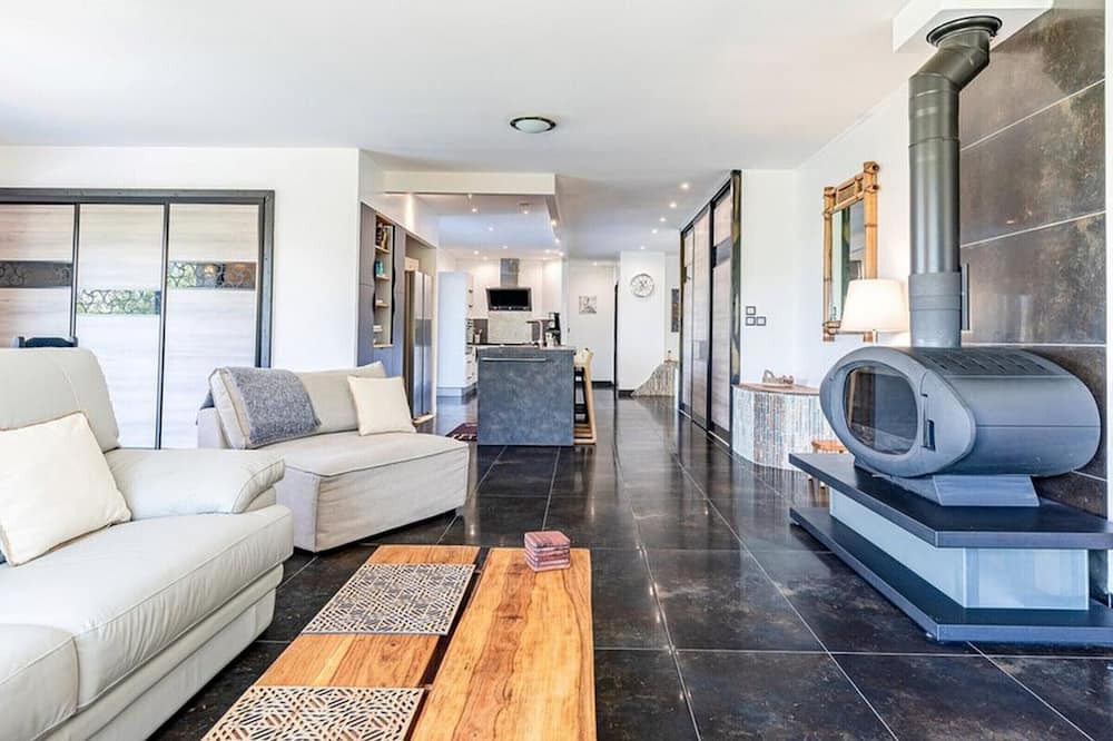 Photo of Livingroom in Sers