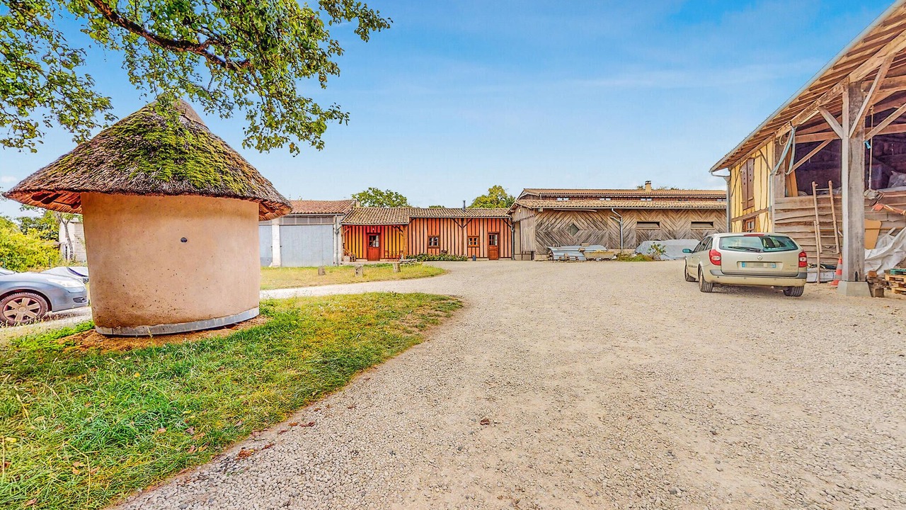 Photo of Outdoor in Les Fosses