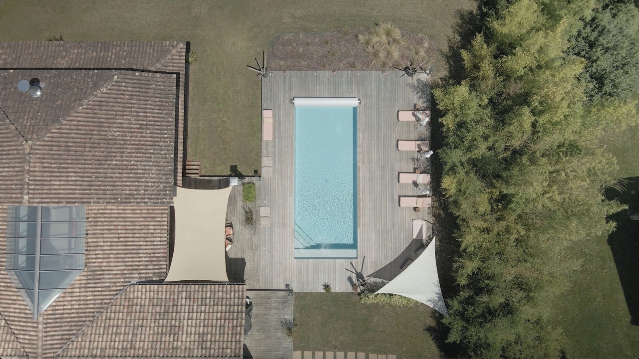 Photo of Outdoor in Camblanes-et-Meynac