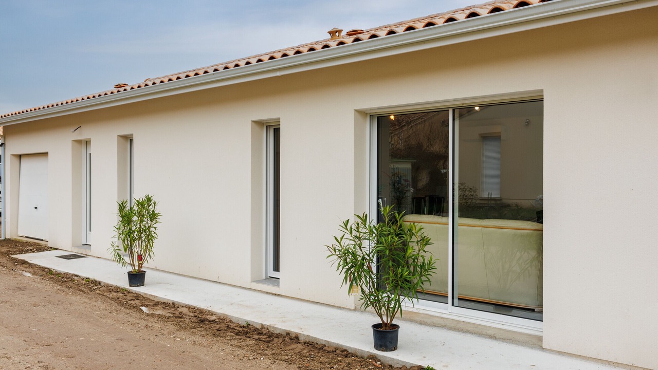Photo of Outdoor in Arveyres