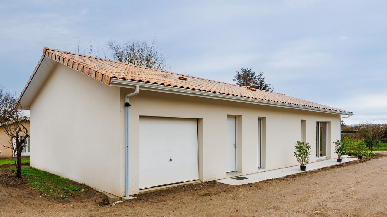 Photo of Outdoor in Arveyres