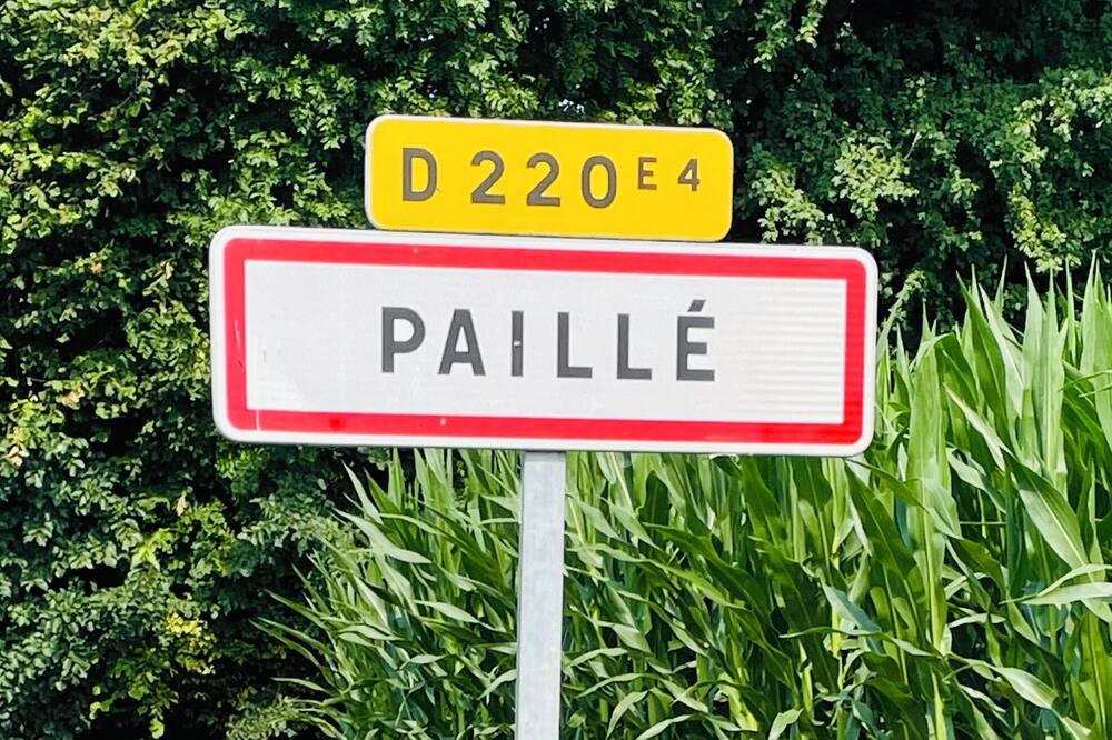 Photo of Others in Paille