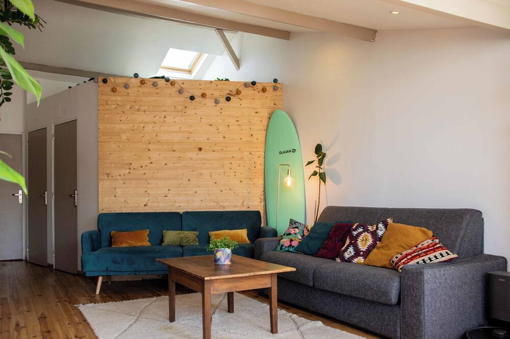 Photo of Livingroom in Cenon