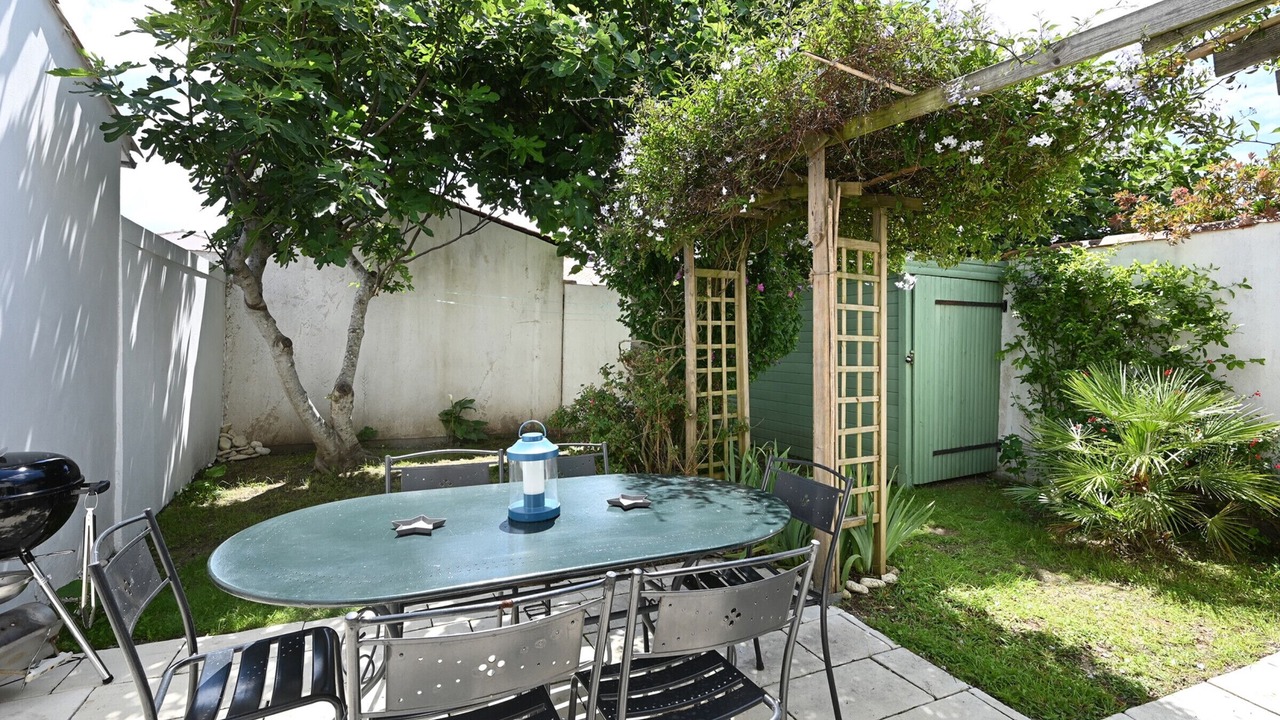 Photo of Patio Balcony in Saint-Clement-des-Baleines