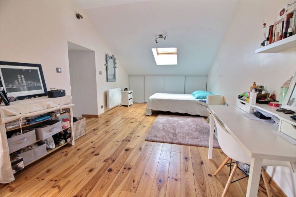 Photo of Bedroom in Douchapt
