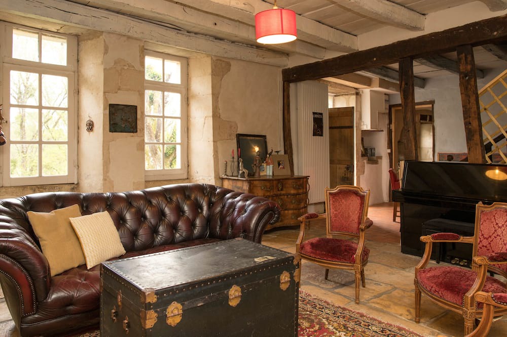 Photo of Livingroom in Marnay