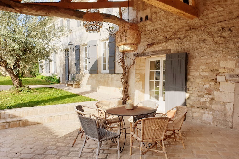 Photo of Outdoor in Graves-Saint-Amant