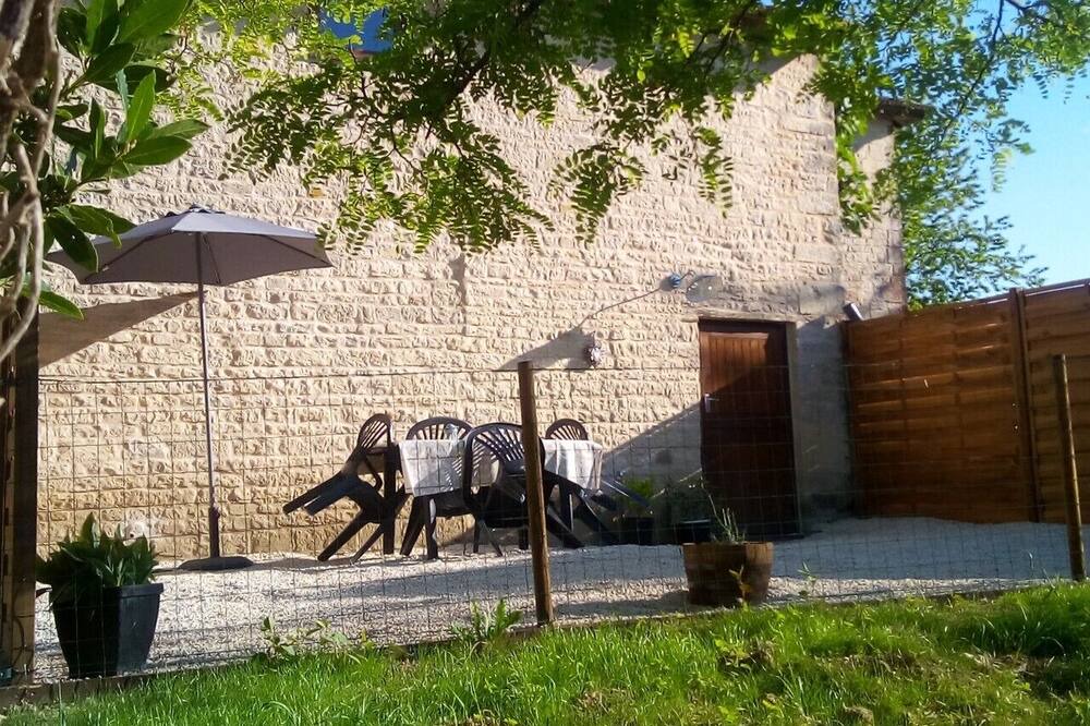 Photo of Outdoor in La Bataille