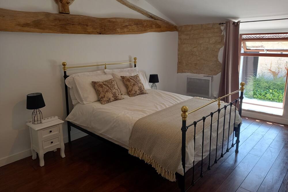 Photo of Bedroom in La Bataille