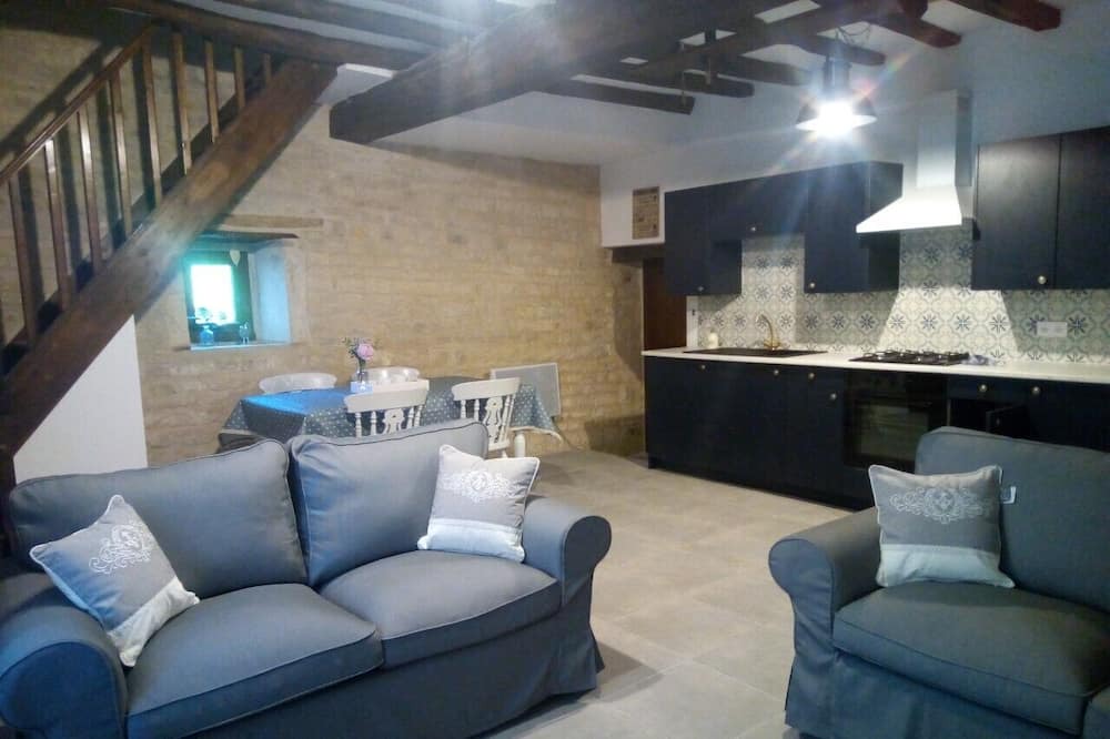 Photo of Livingroom in La Bataille