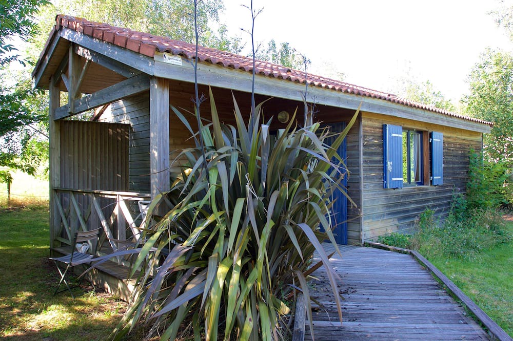 Photo of Outdoor in Saint-Aubin-le-Cloud