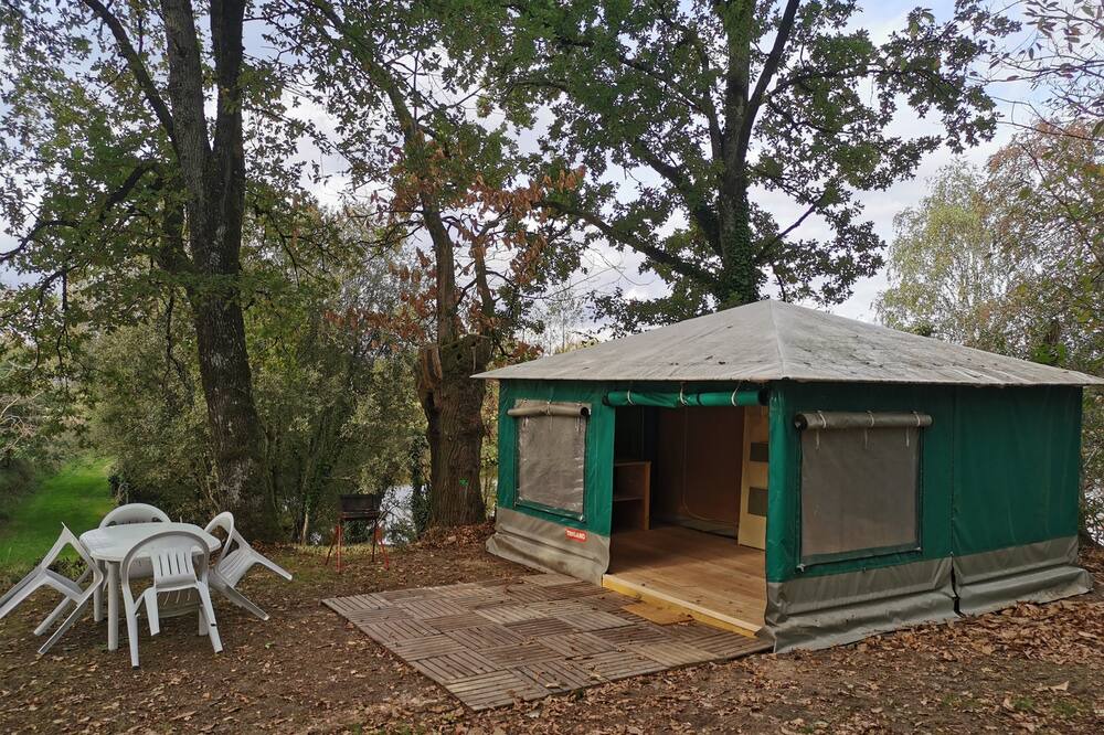 Photo of Outdoor in Saint-Aubin-le-Cloud