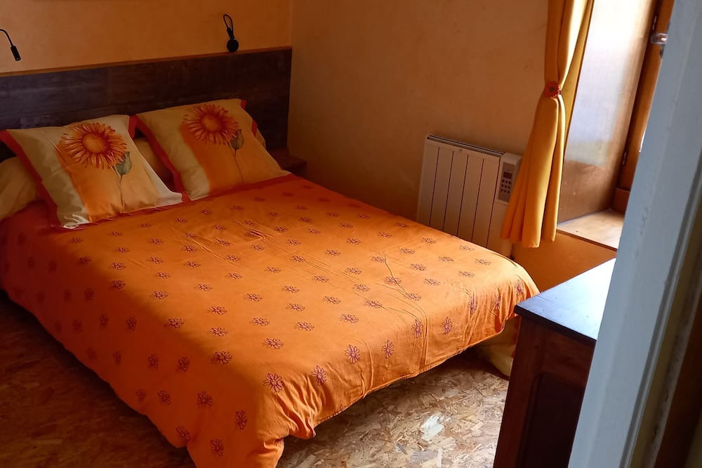 Photo of Bedroom in Naillat