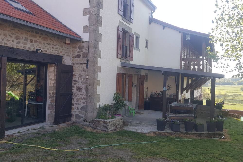 Photo of Outdoor in Naillat