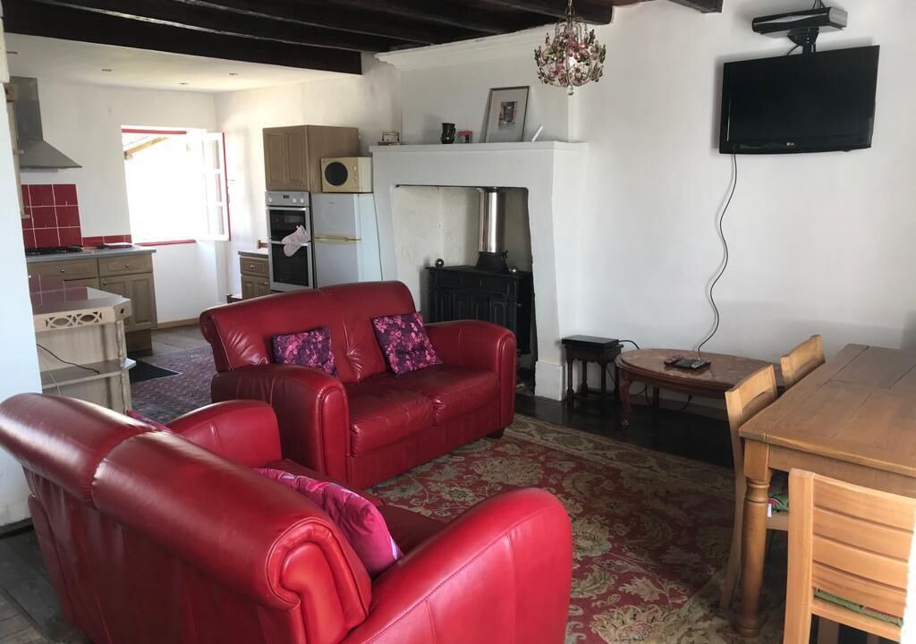 Photo of Livingroom in Edon