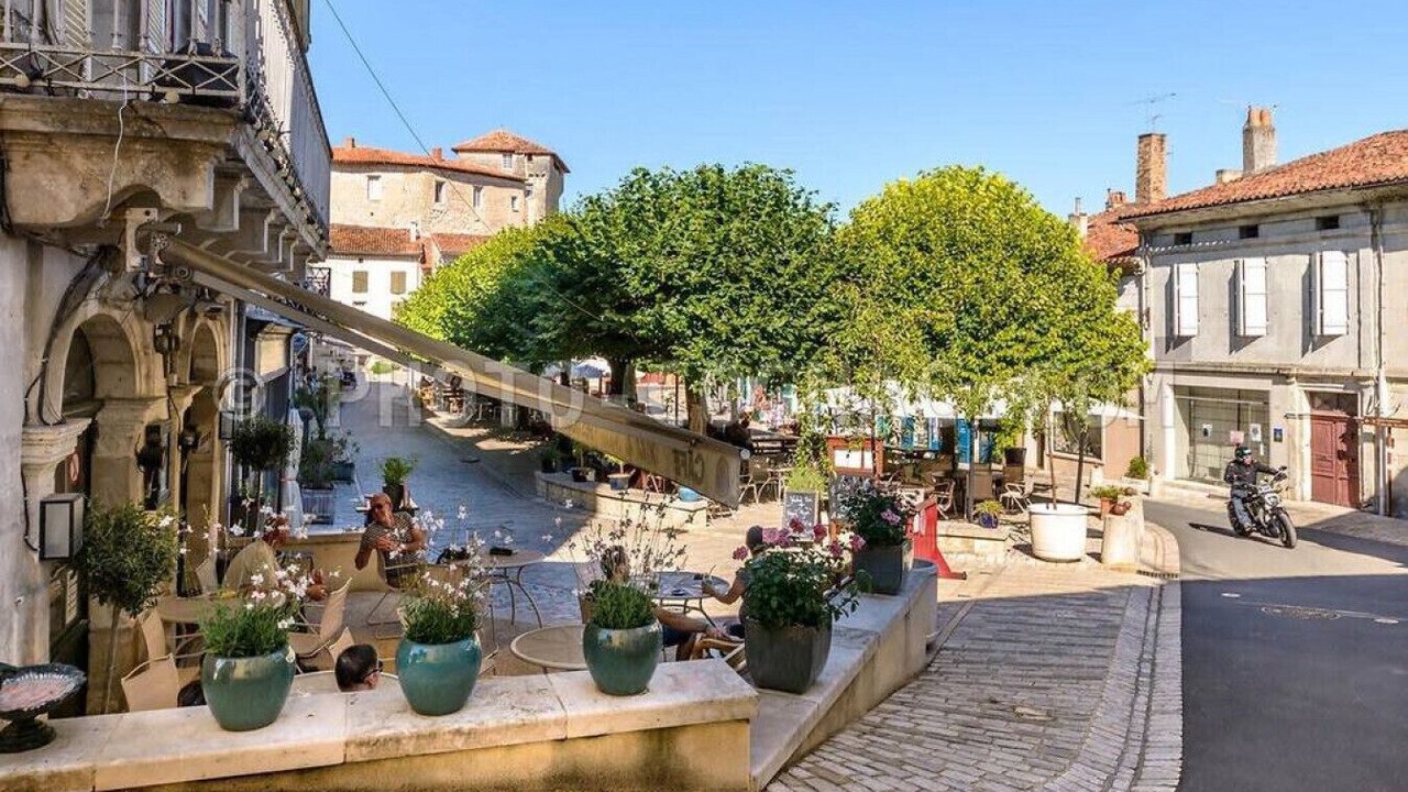 Photo of Outdoor in Nabinaud