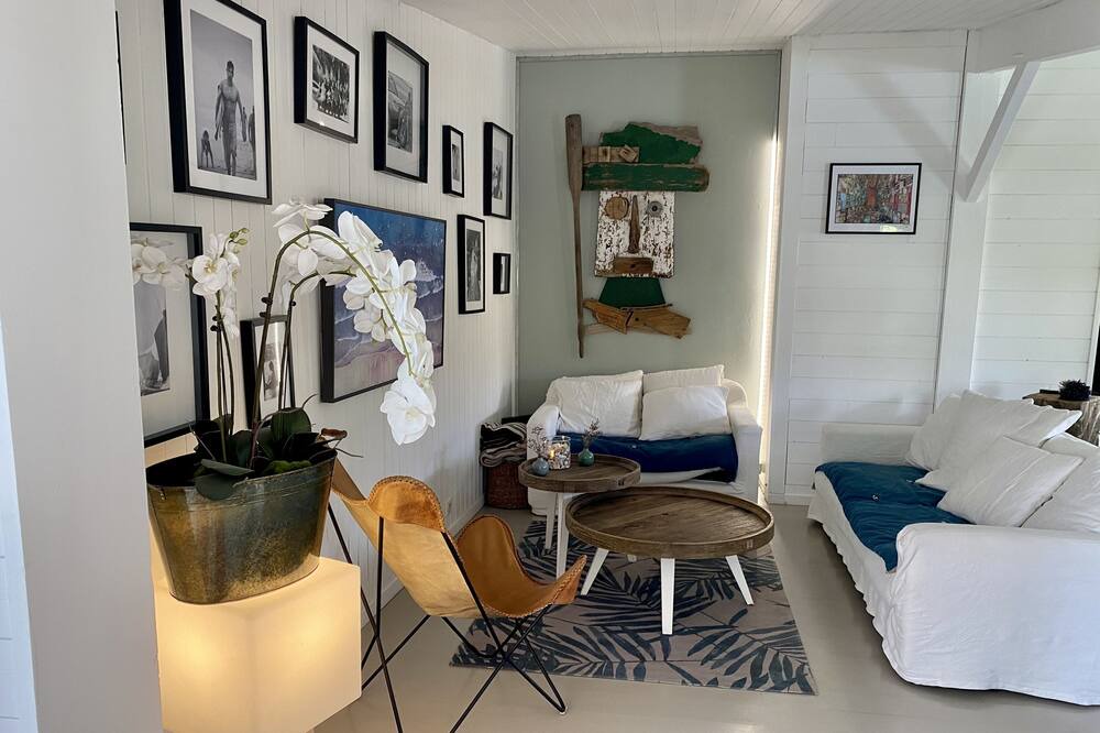 Photo of Bedroom in Lanton