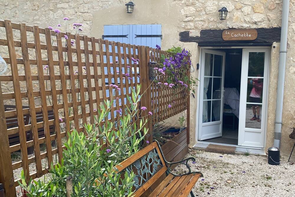 Photo of Patio Balcony in Sorges-et-Ligueux-en-Perigord