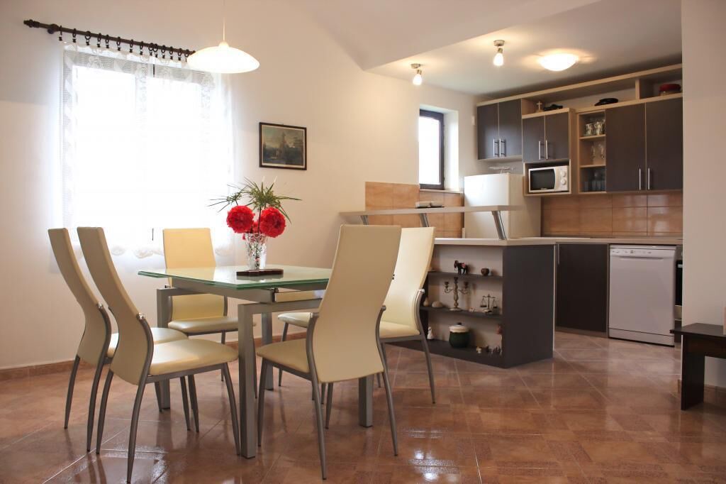 Photo of Bedroom in Mirce