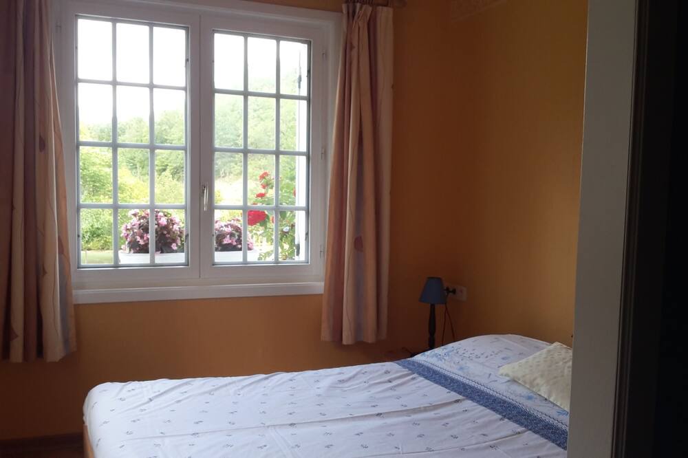 Photo of Bedroom in Lalinde
