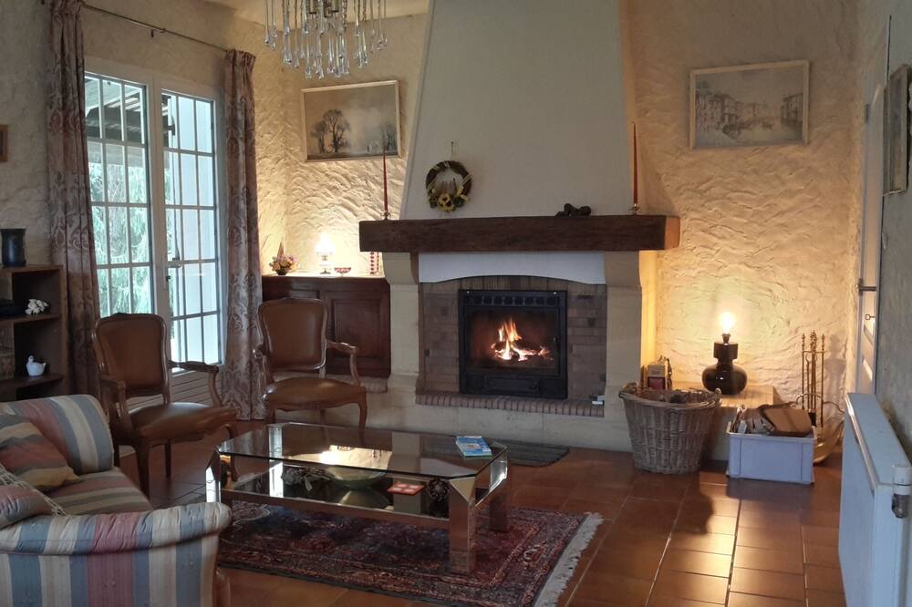 Photo of Livingroom in Lalinde