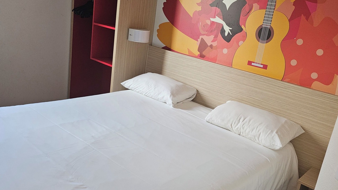 Photo of Bedroom in Saint-Avit