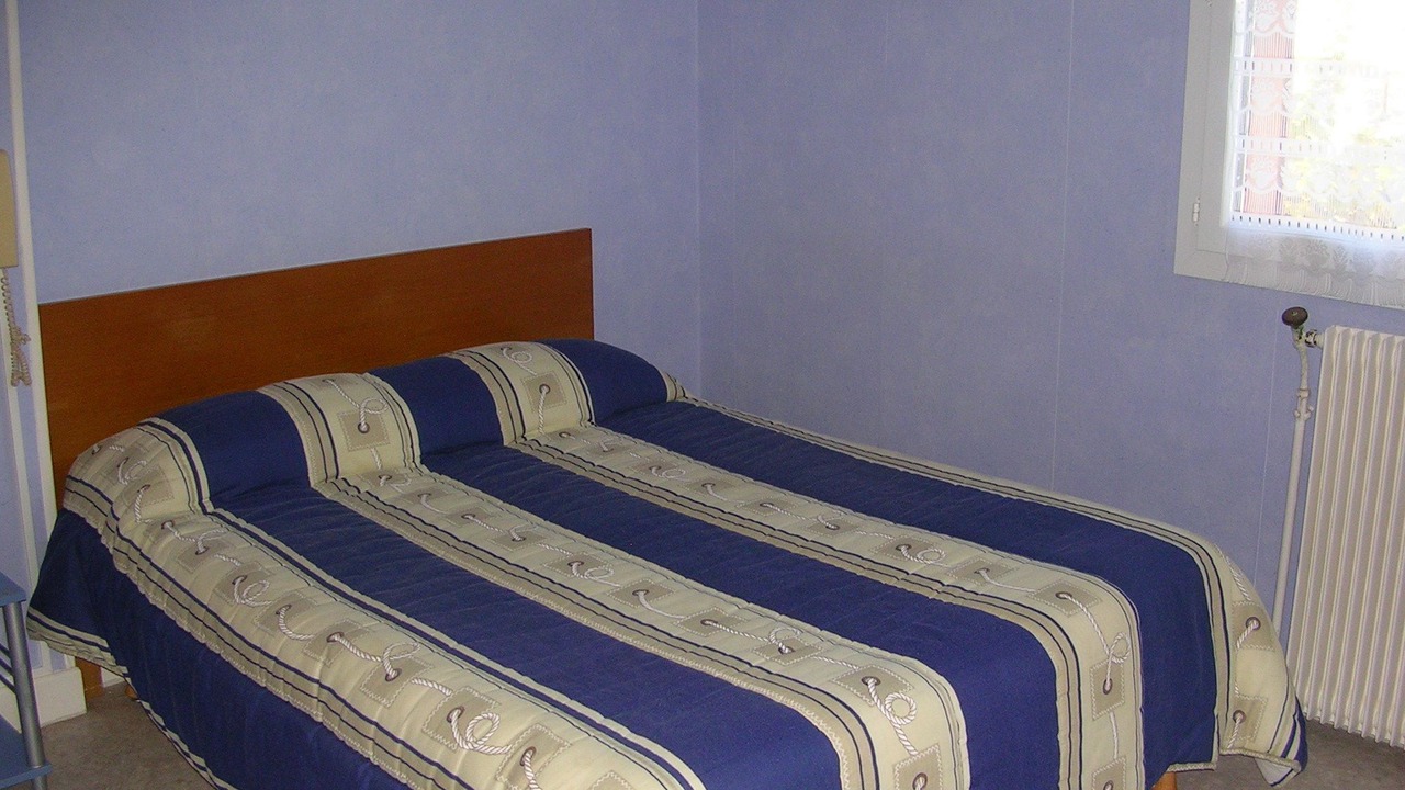 Photo of Bedroom in Saint-Pierre-de-Chignac