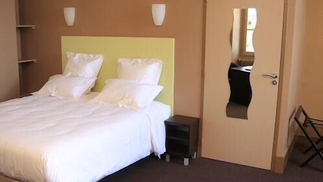 Photo of Bedroom in Rouffignac-Saint-Cernin-de-Reilhac