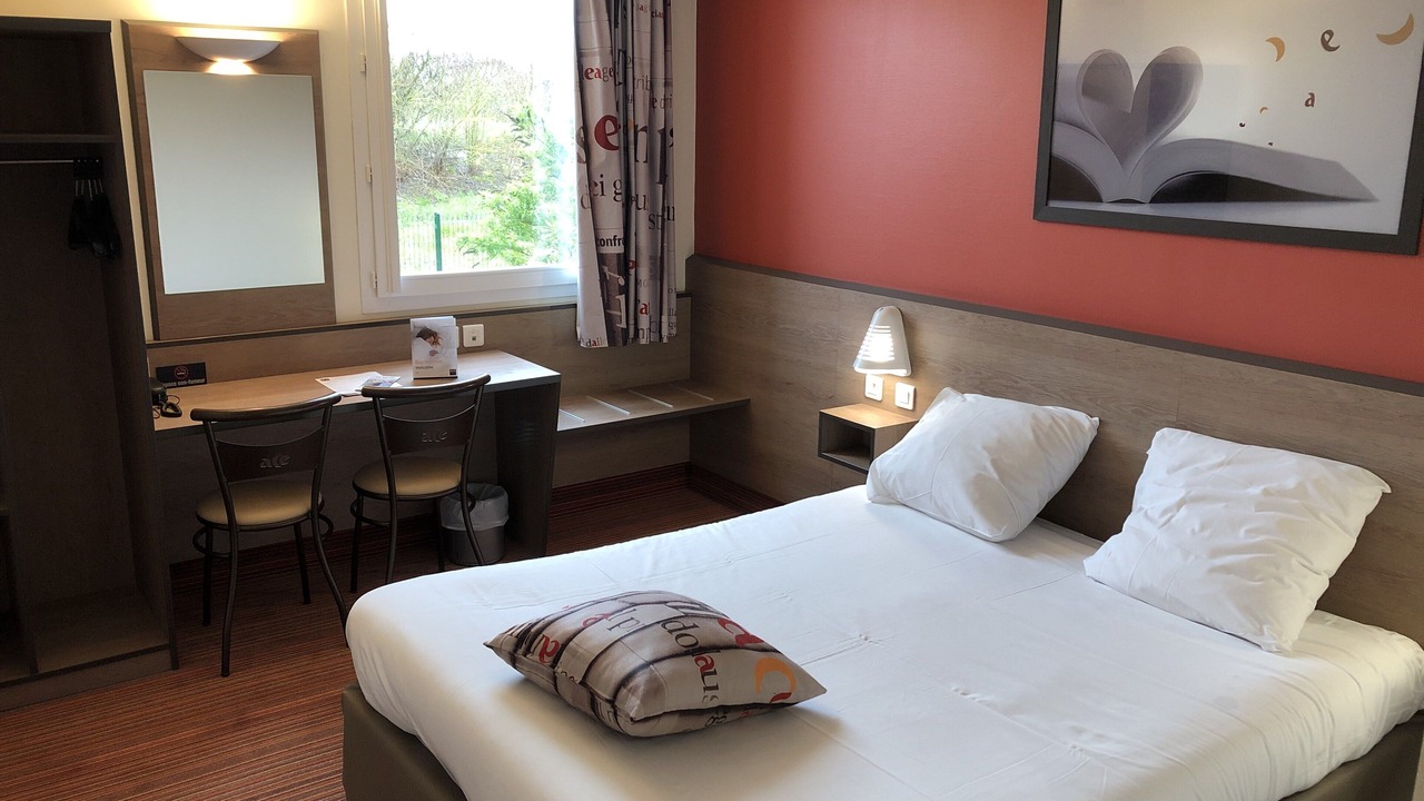 Photo of Bedroom in Poitiers