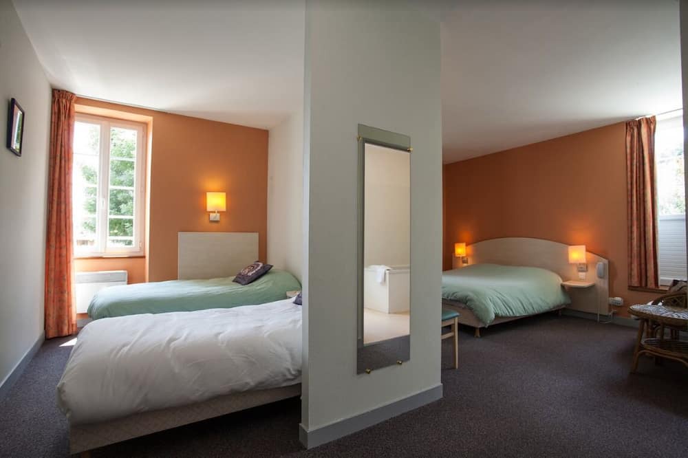 Photo of Bedroom in Manzac-sur-Vern