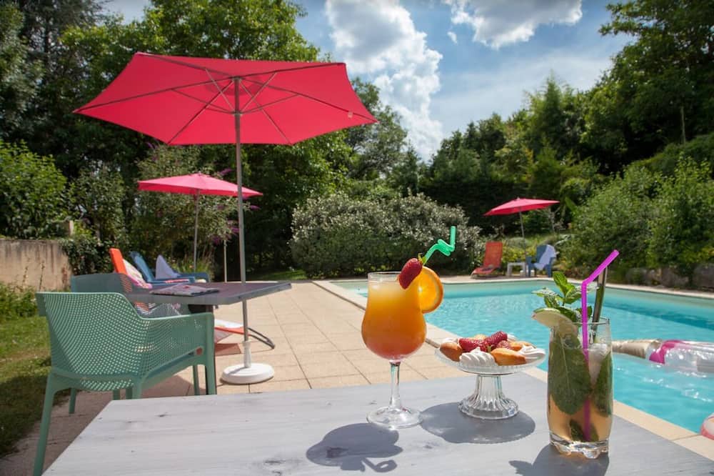 Photo of Outdoor in Manzac-sur-Vern