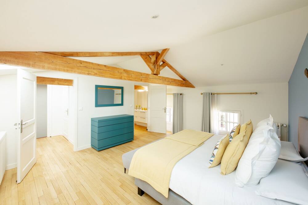 Photo of Bedroom in Angouleme