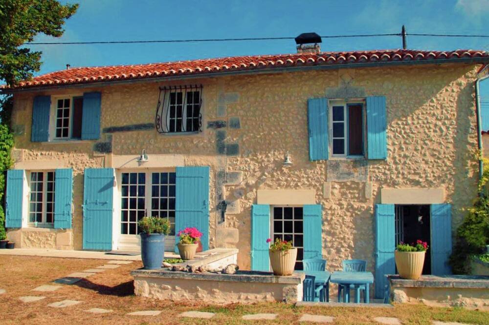Photo of Outdoor in Lusignac