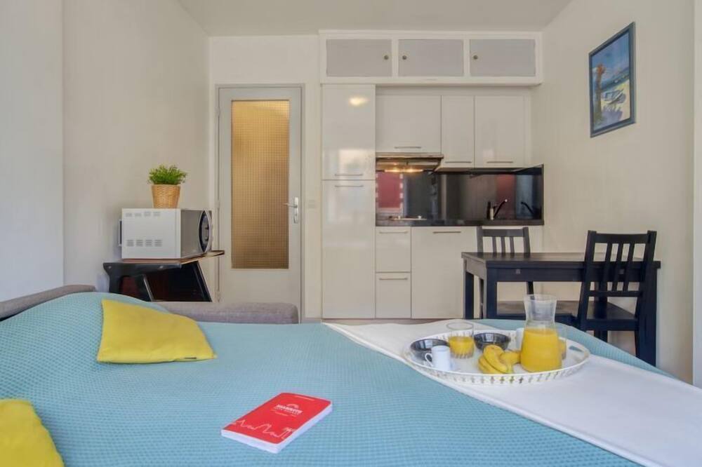 Photo of Bedroom in Biarritz City Centre