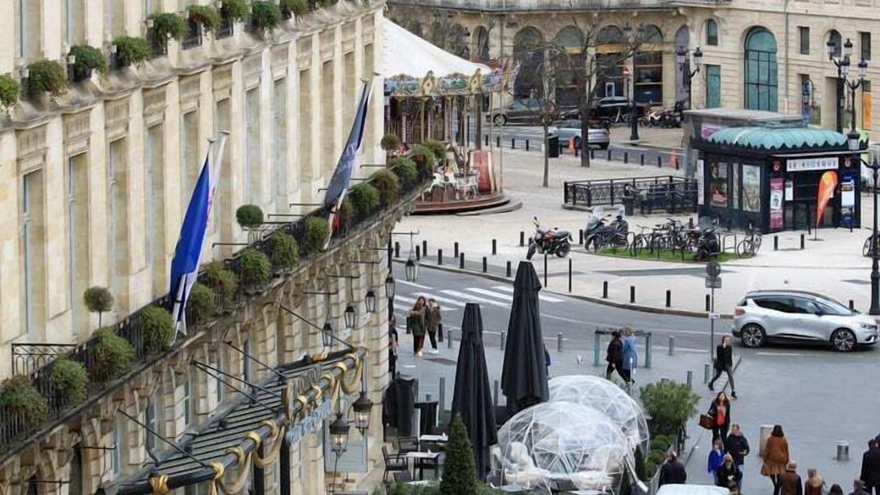 Photo of Others in Hotel de Ville - Quinconces